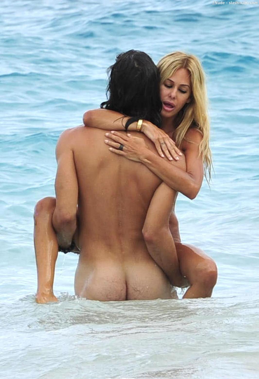 Nude Blonde Celebrity Shauna Sand with Fake Boobs Giving Blowjob - TGP  gallery #315003