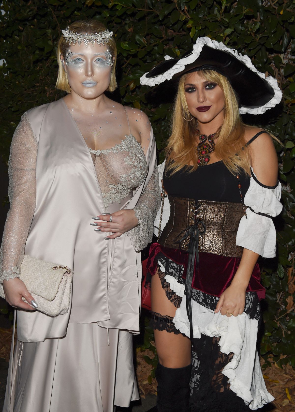 Nonnude Celeb Hayley Hasselhoff Wearing Costume - TGP gallery #339454