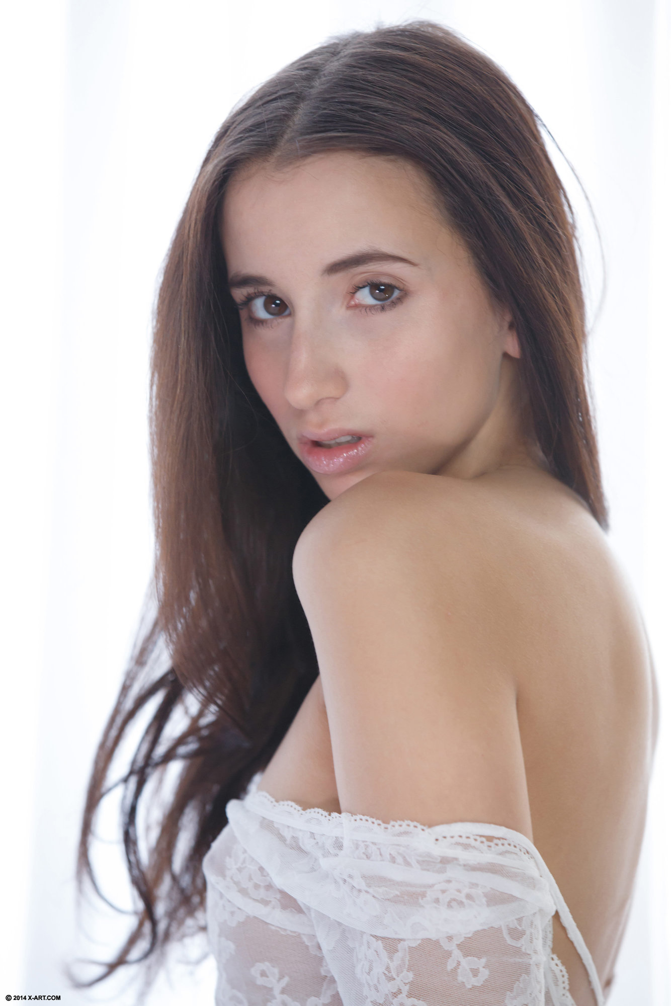 Shaved Brunette Belle Knox From X Art Playing With Toy Tgp Gallery 343674